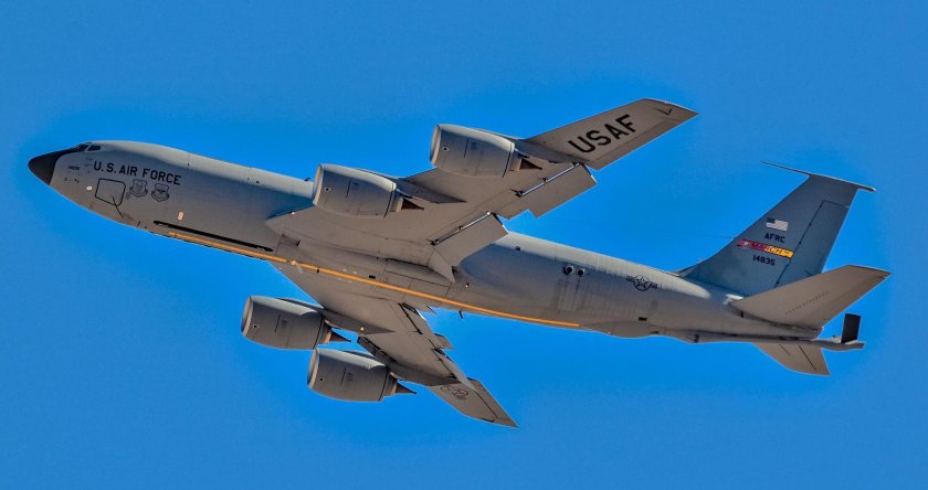 Kc 10a самолет