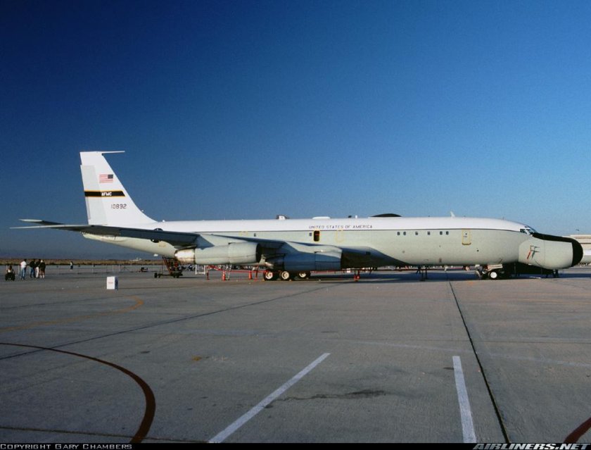 Boeing EC-18 Aria