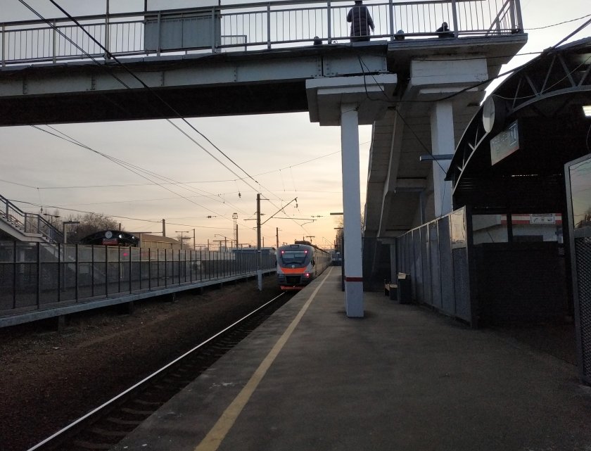 Станция Новогиреево электричка