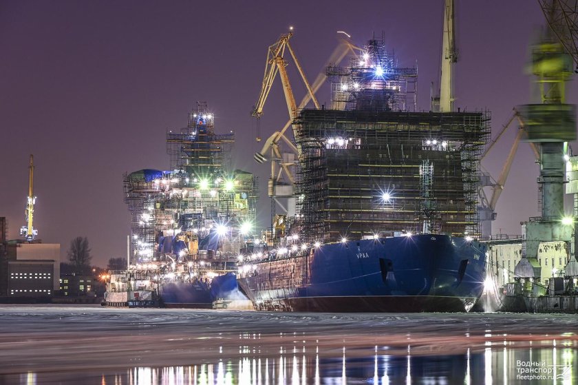 Ледокол Урал 22220