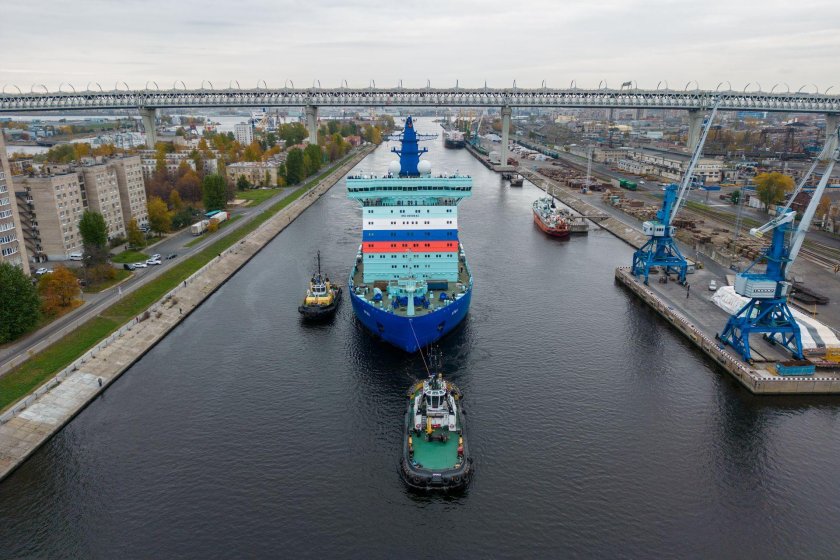 Ледокол Урал 22220