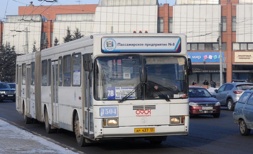 Мерседес ака 6226