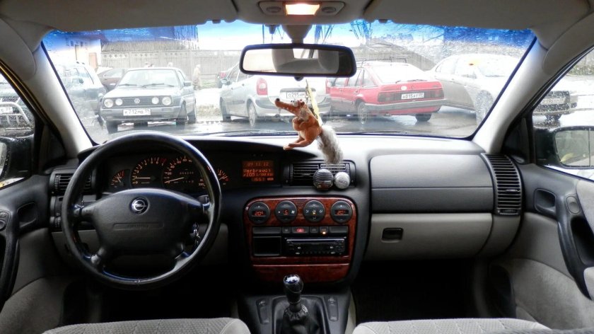 Opel Omega b 1996
