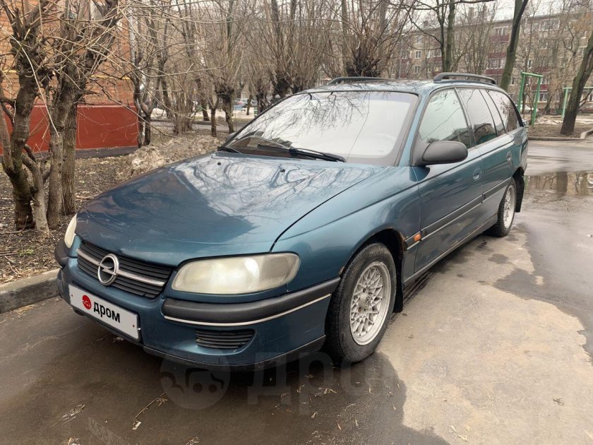 Опель Омега 1996г 2.0