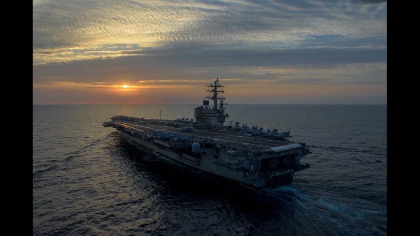 Корабль авианосец Адмирал Кузнецов