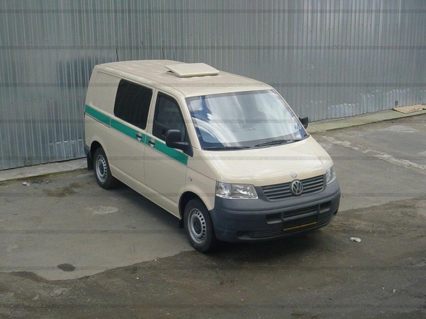 Volkswagen t5 броневик