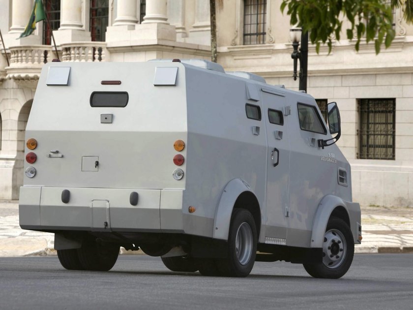 Форд броневик инкассация