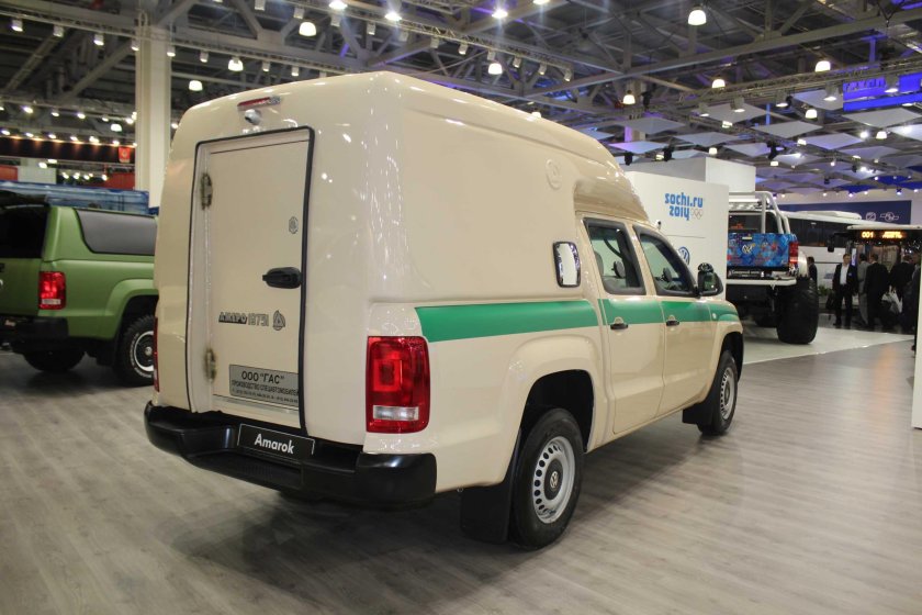 VW Амарок инкассатор