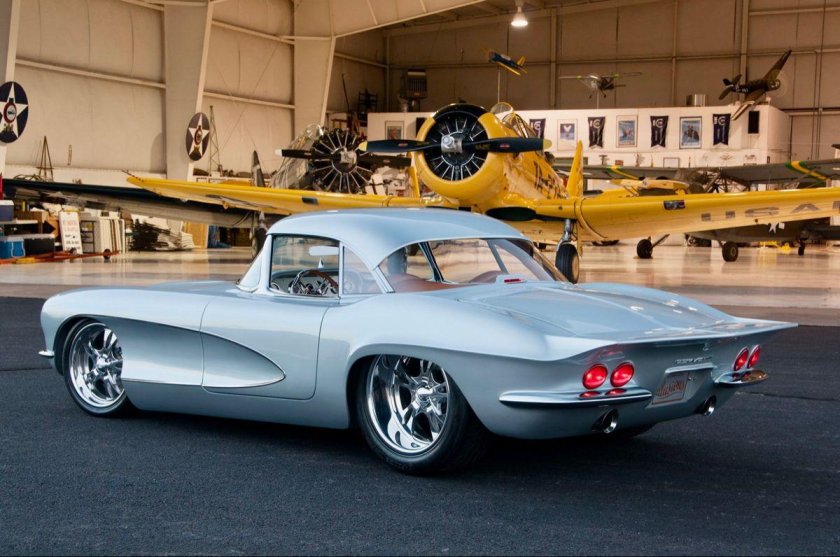 Chevrolet Corvette c2