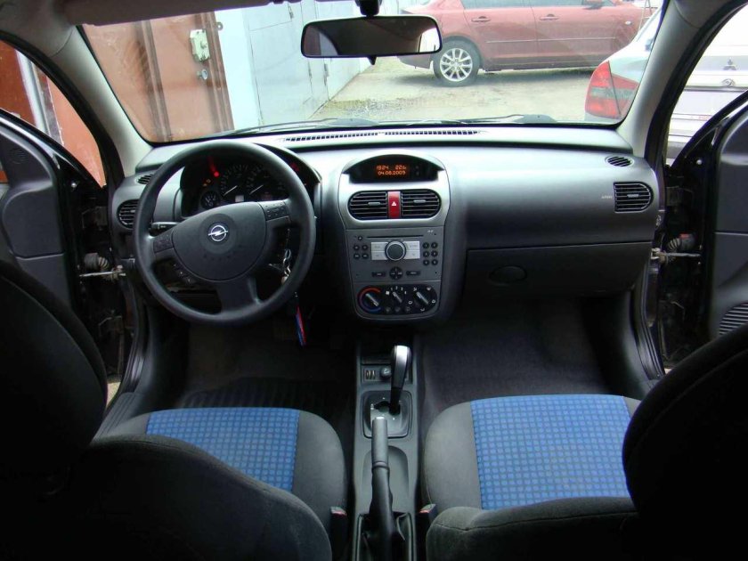 Opel Corsa 2004