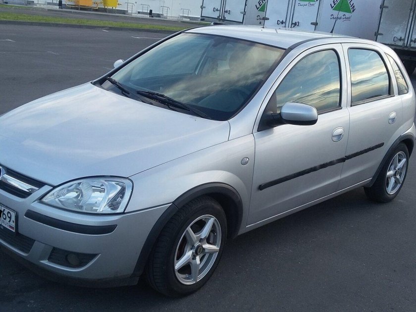 Opel Corsa c 2004