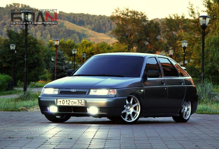 Lada 2112