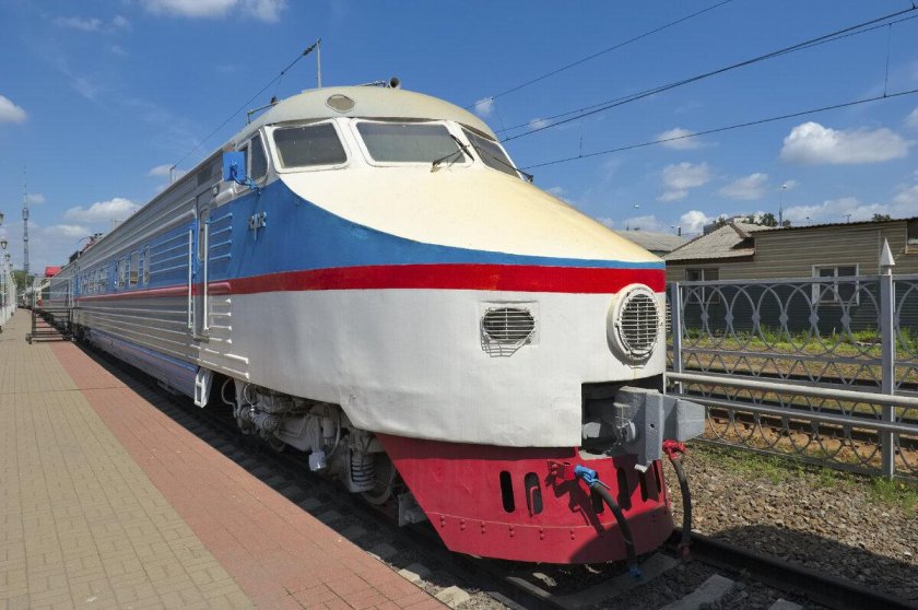 Скоростной электропоезд эр200