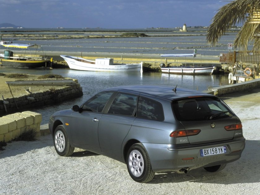 Alfa Romeo 156