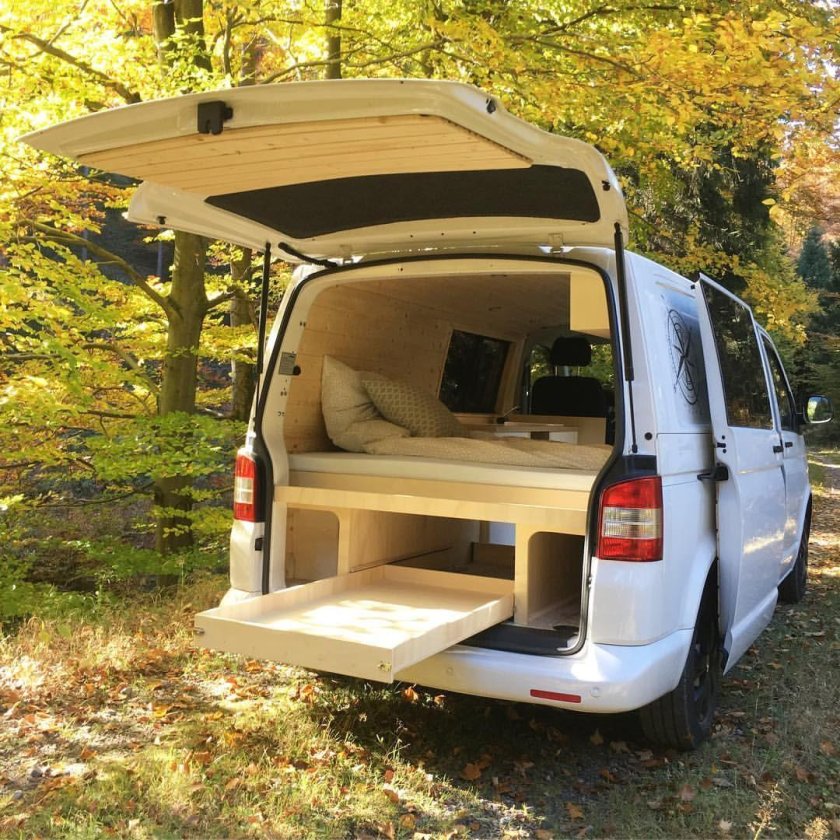 Volkswagen Transporter t5 кемпер