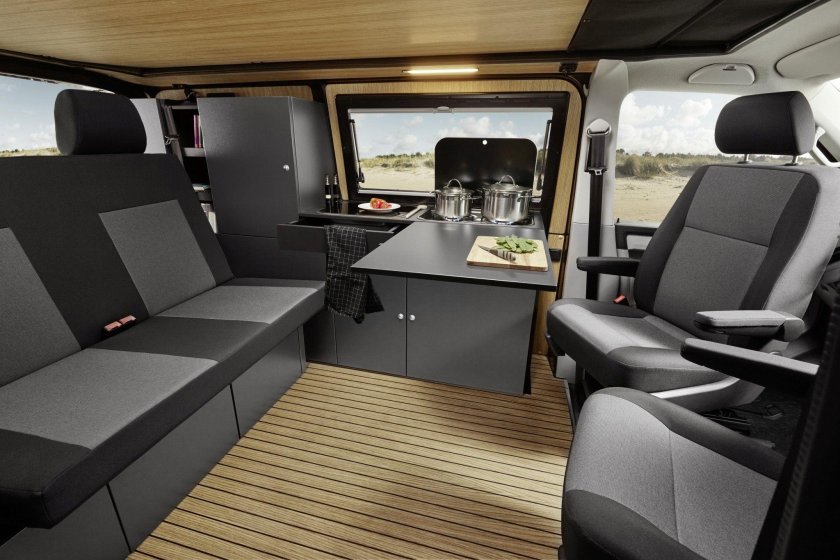 Volkswagen Transporter t5 кемпер