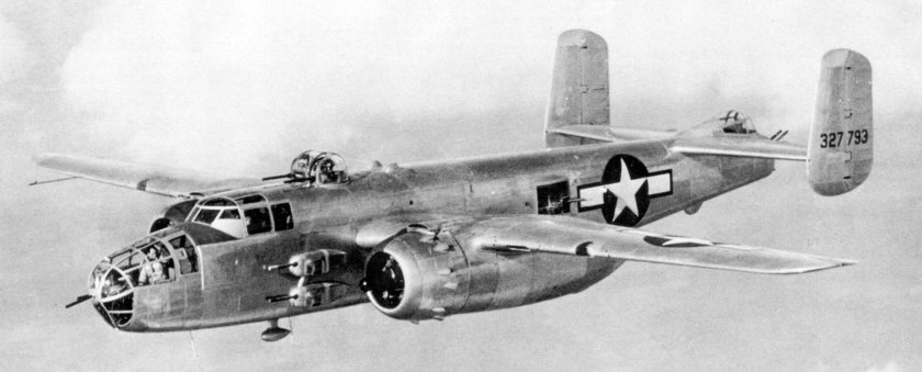 В-25 Митчелл бомбардировщик