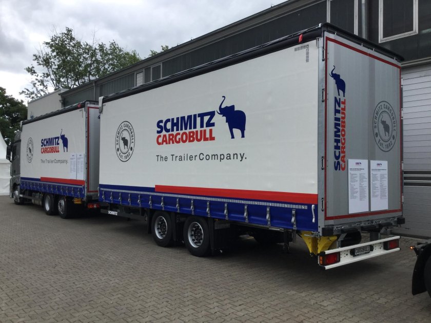 Прицеп Шмитц Каргобулл