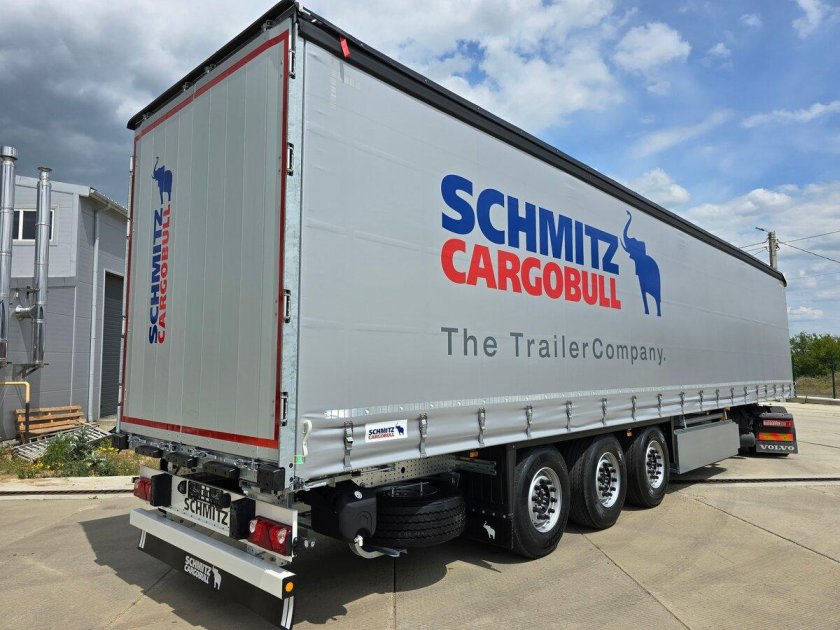 Шторный полуприцеп шмитц