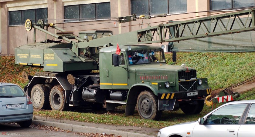 Автокран КРАЗ-257к1