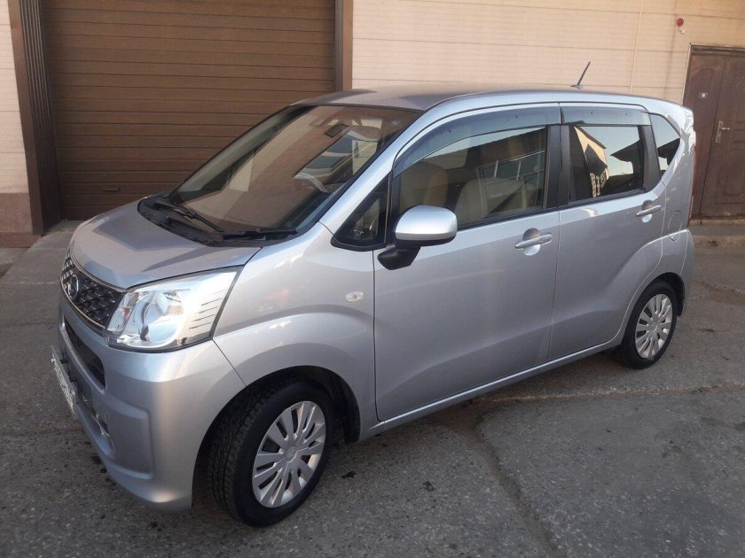 Daihatsu move 2016