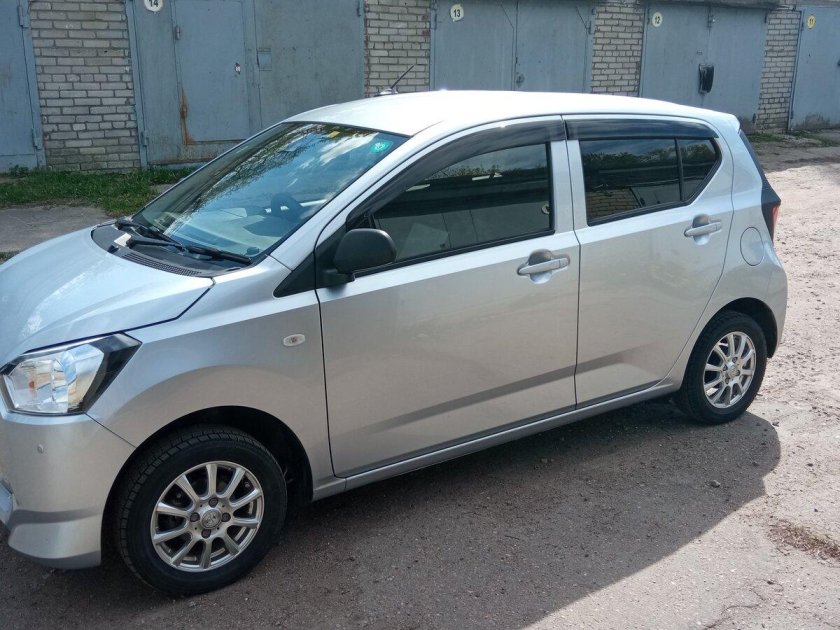 Дайхатсу мира ес 2017