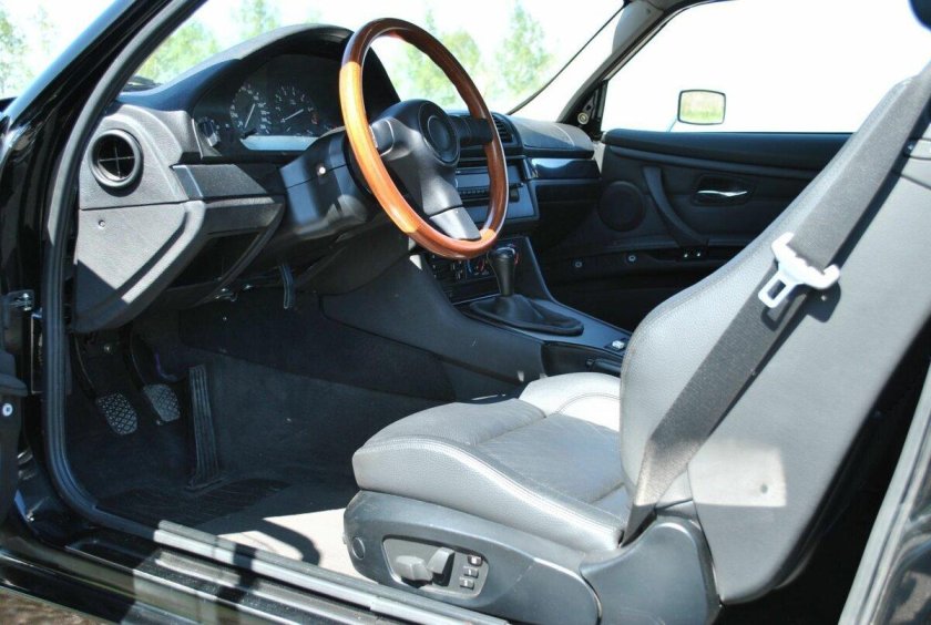 ГАЗ 21 купе салон