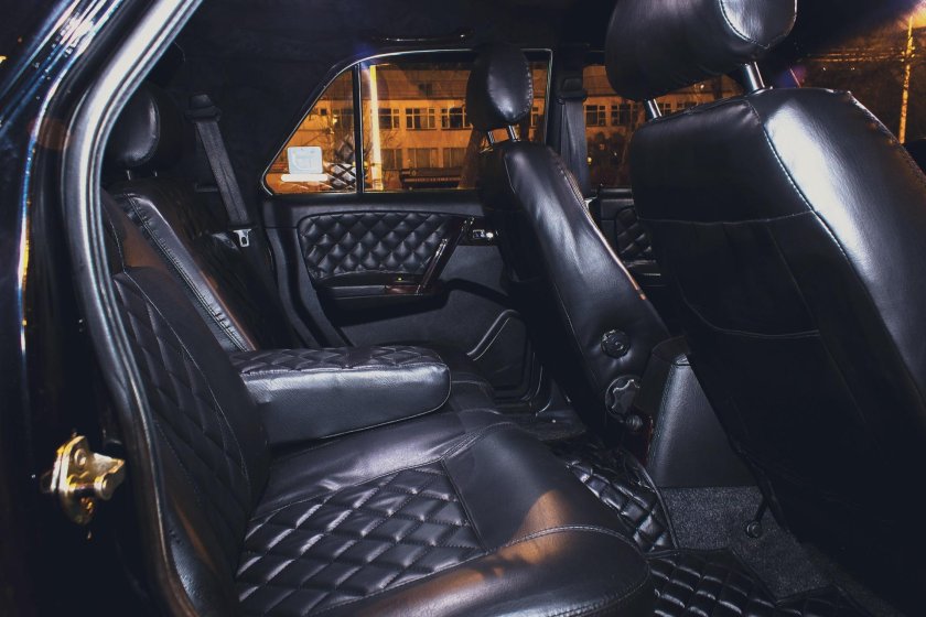 ГАЗ 31105 Волга салон президент Люкс