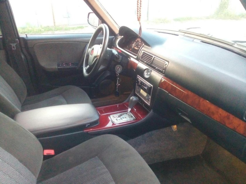 Подлокотник ГАЗ 3102