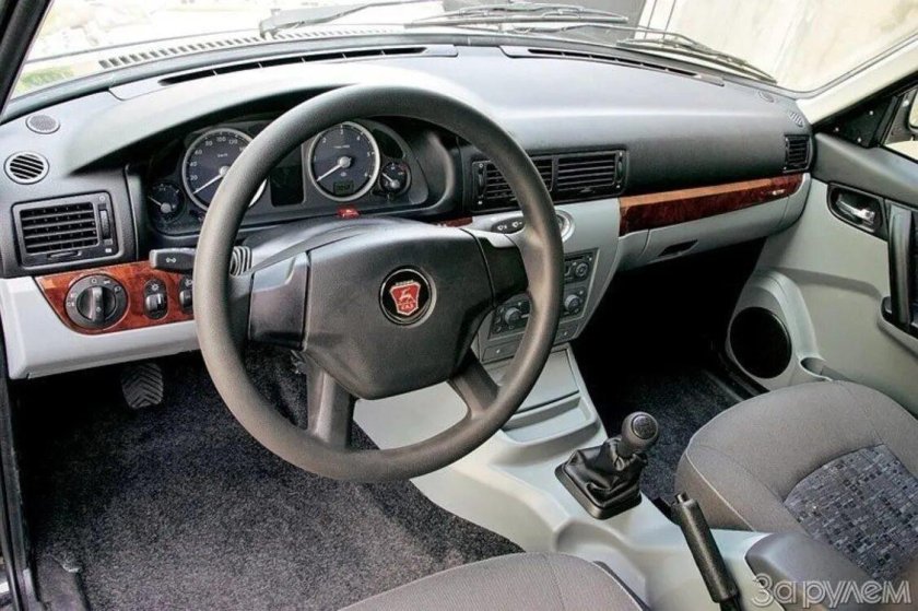 ГАЗ 31105 Волга салон