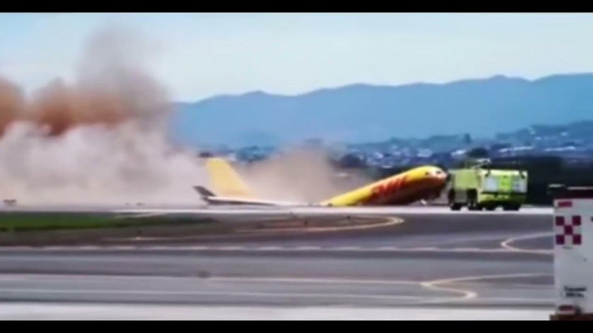 Коста Рика самолет DHL авария