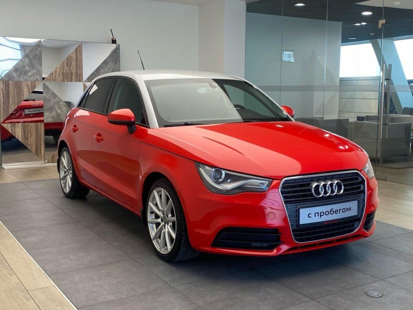 Ауди а1 2012