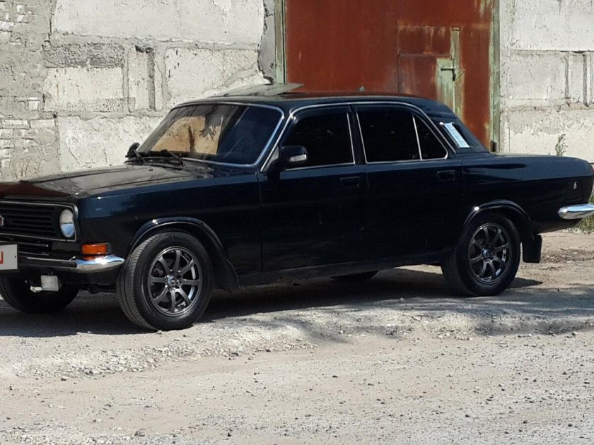 ГАЗ 2410 черная