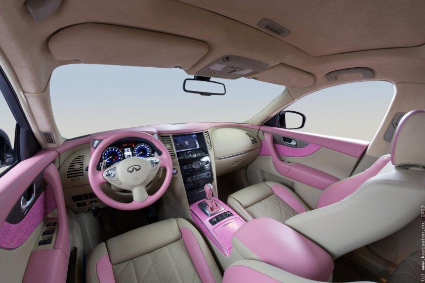 Инфинити fx35 розовый