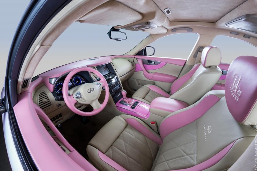 Инфинити fx37 белый салон