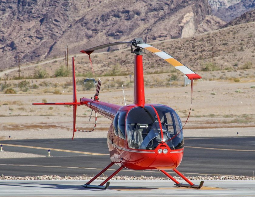 Вертолет Robinson r44