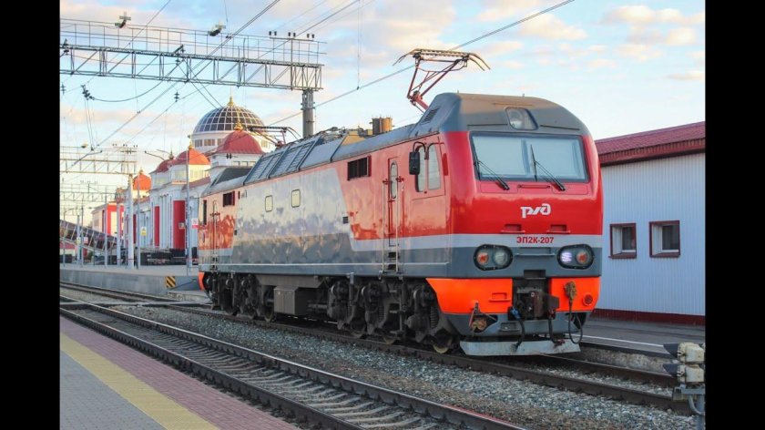 Пассажирский электровоз эп2к