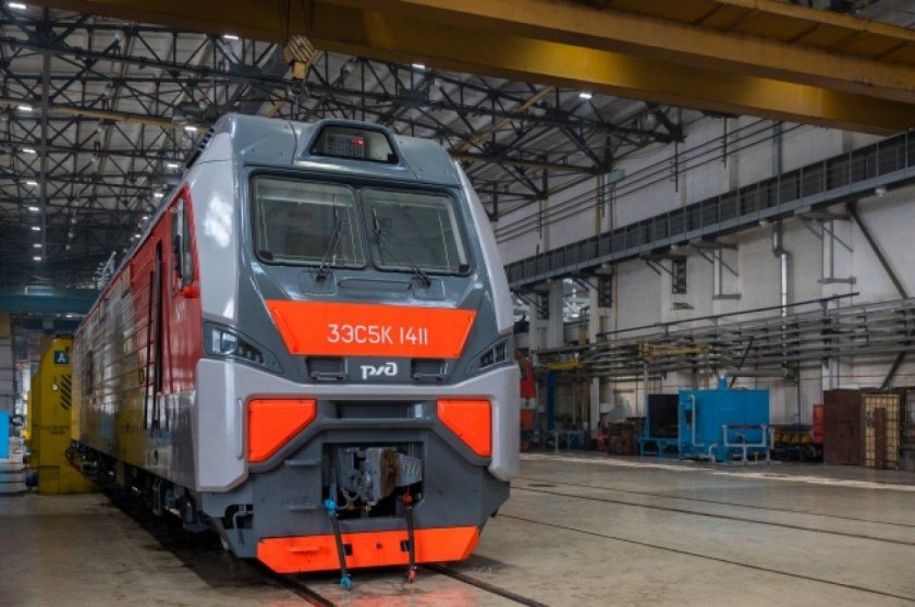 Локомотив 3эс5к Ермак