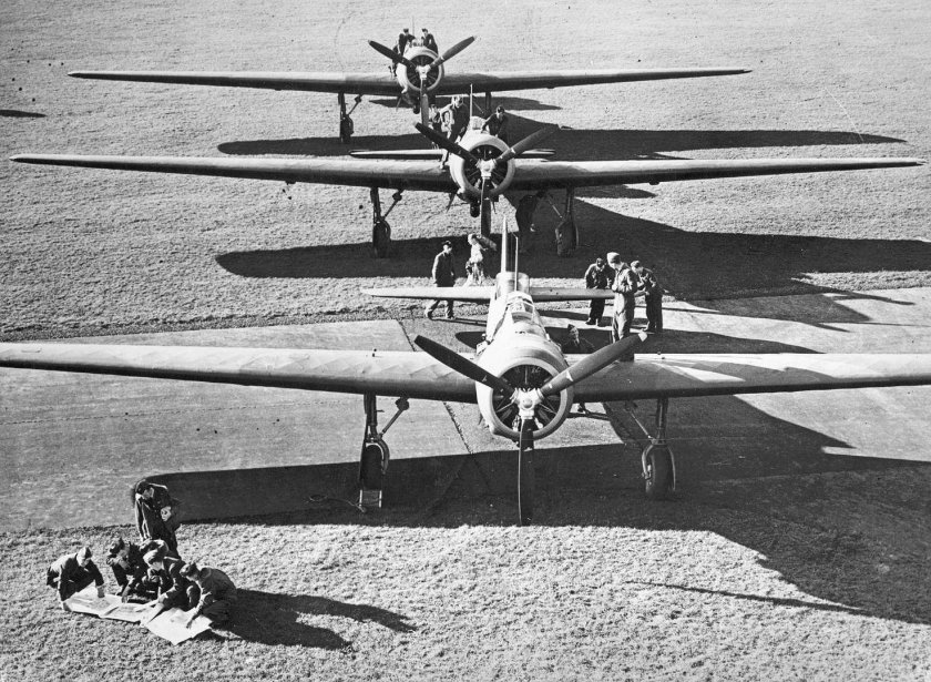 Виккерс Веллингтон бомбардировщик