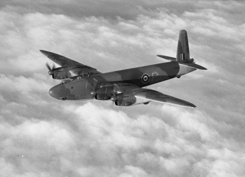 Бомбардировщик Vickers Wellington MK vi