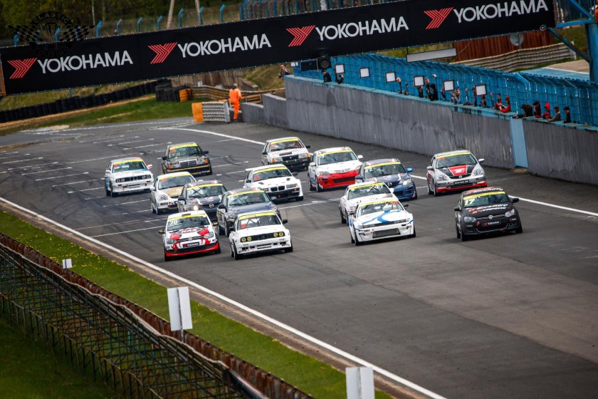 Гонки на машинах