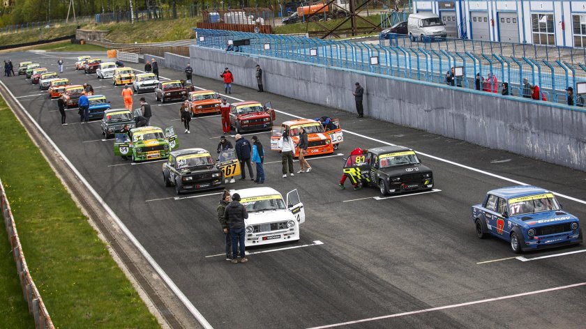 Машины для гонок