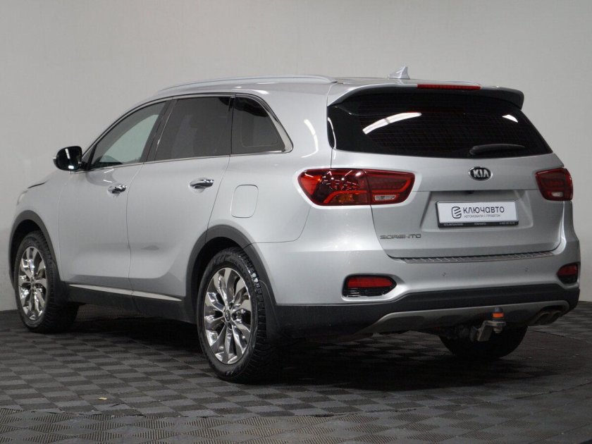 Kia sorento iii prime