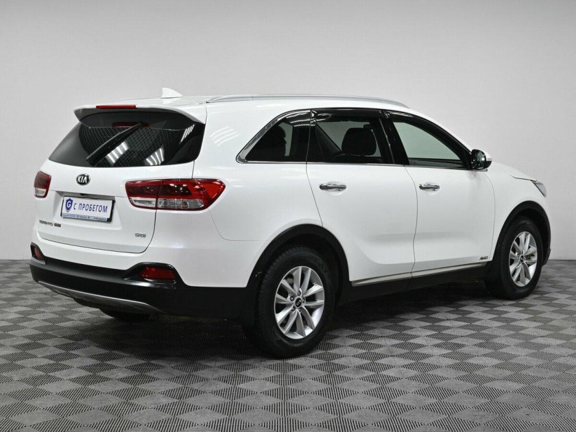Audi q3 i