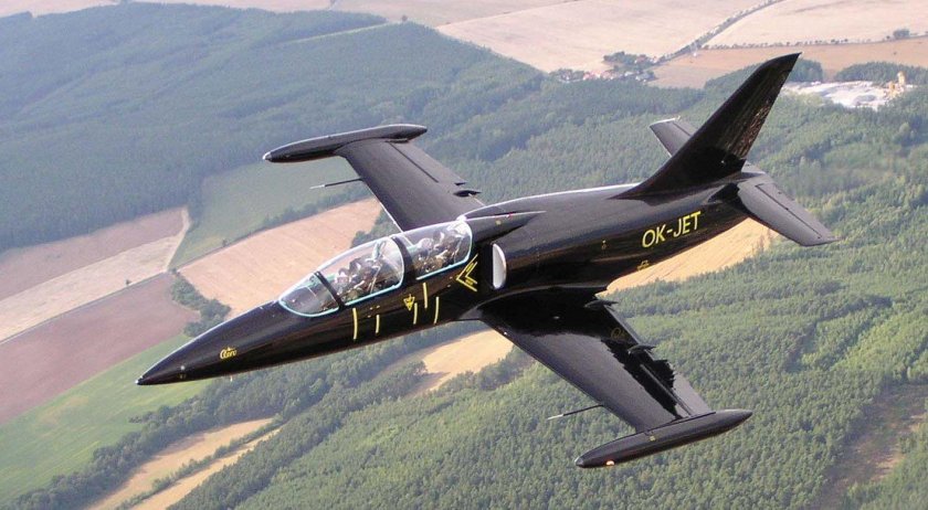 Л-39 самолет