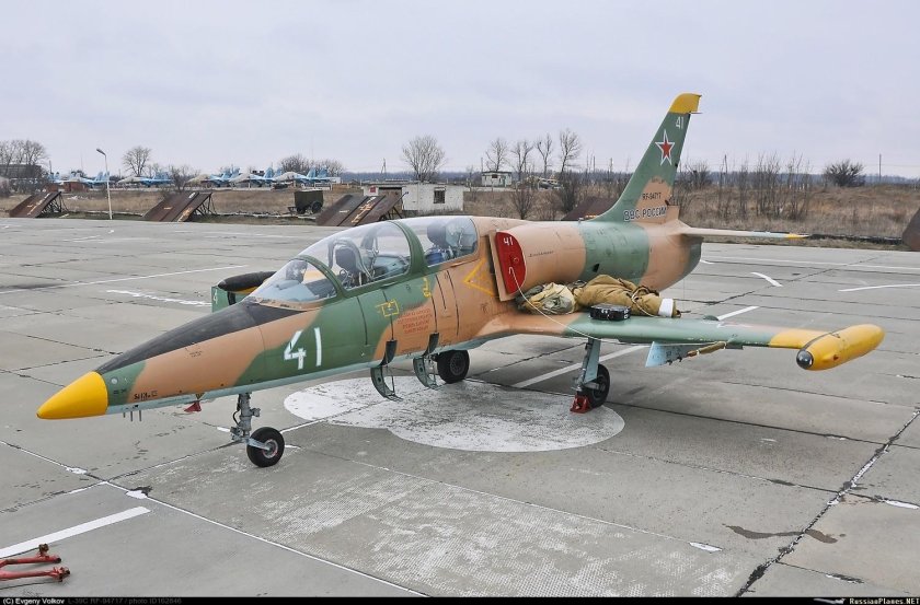 Самолет л-39 Альбатрос