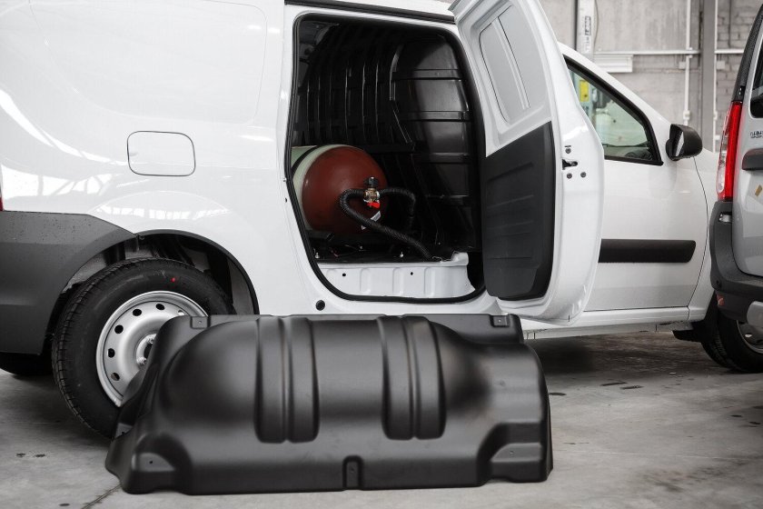 Лада Ларгус фургон метан