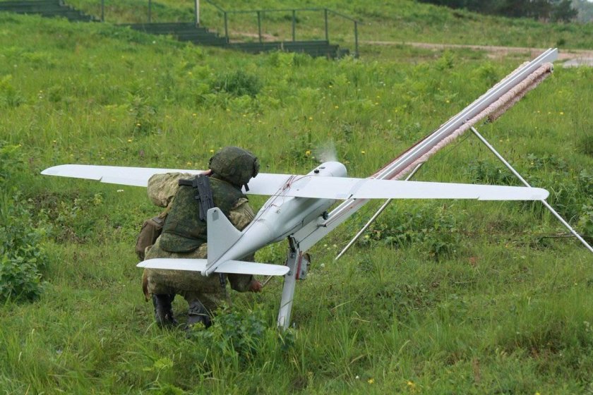 Орлан-10 беспилотный летательный аппарат