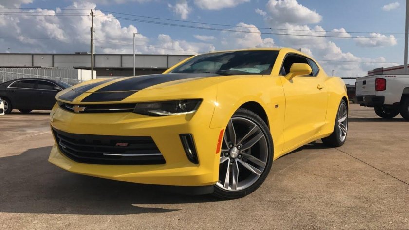 Шевроле Камаро 2018 RS