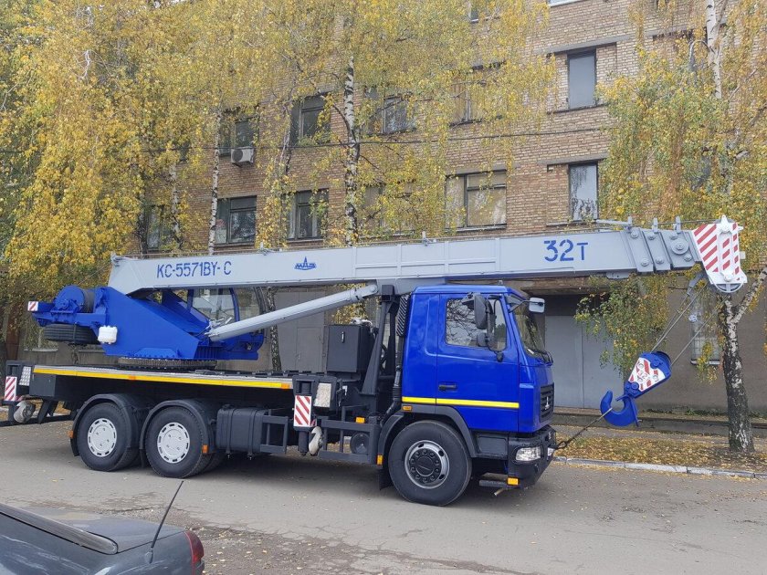 МАЗ КС-55727-1-11 техническая характеристика